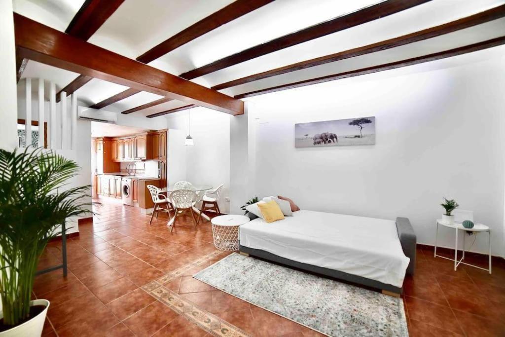Appartement Con Terraza Cerca De La Estacion Del Nord *